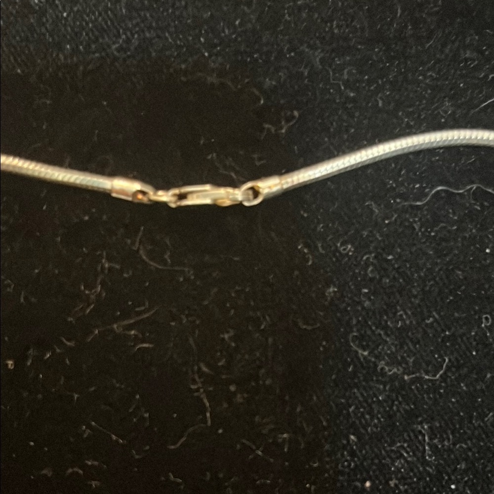 Vintage Silpada .925 Silver Minimalist Cross Necklace - Picture 3 of 7